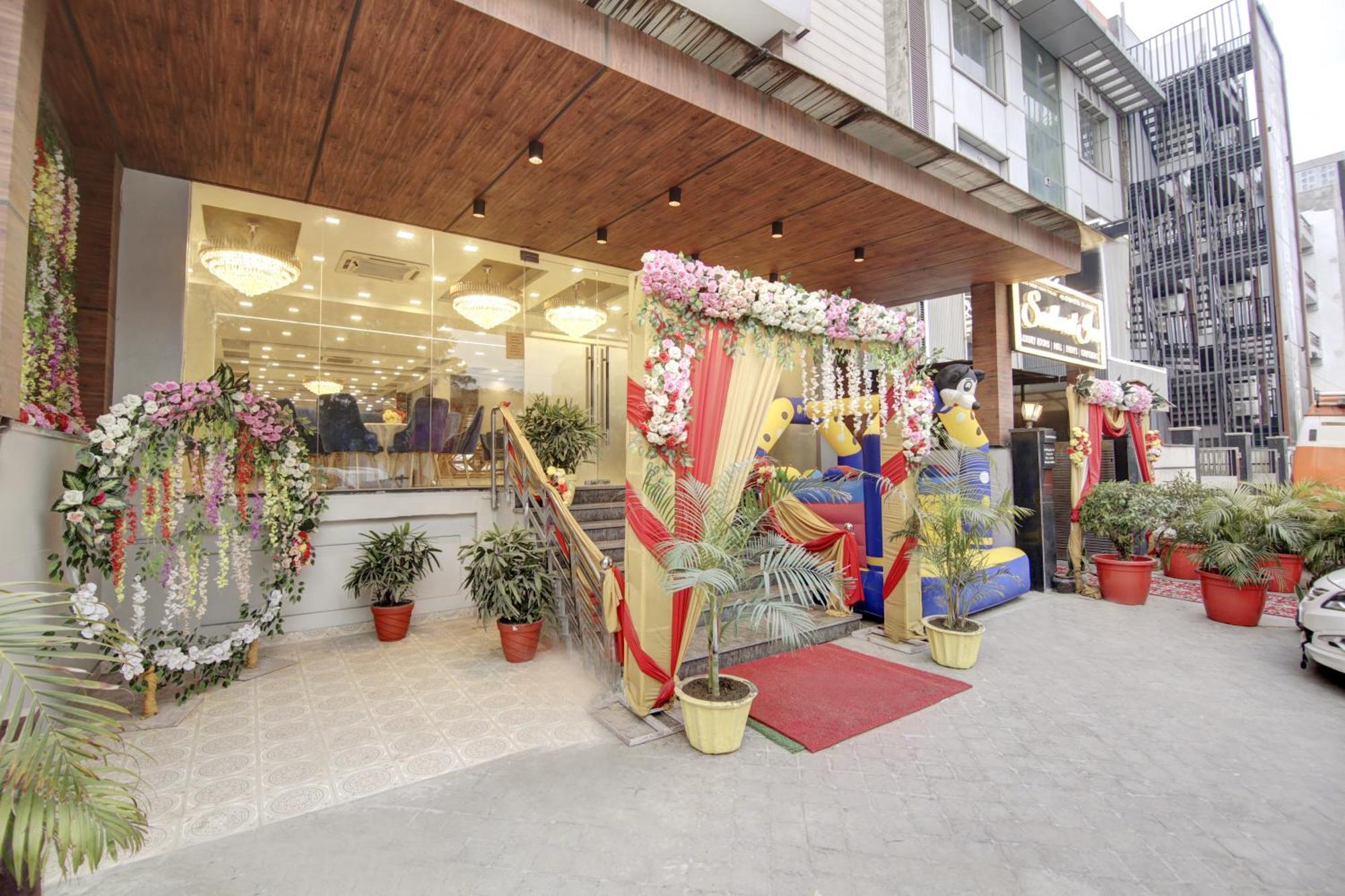 Southwest Inn - Boutique Hotel Дели Экстерьер фото